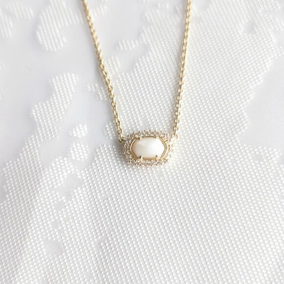 Kendra Scott Chelsea Gold Necklace White Pearl - Picture 1 of 3